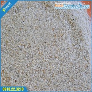 Cát thạch anh vật liệu không thể thiếu cho hệ thống lọc nước bể bơi thông minh an toàn
