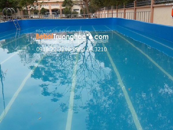 Cách thêm clo vào bể bơi di động