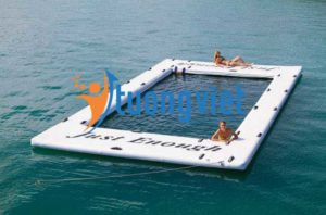 bể bơi nổi trên mặt biển